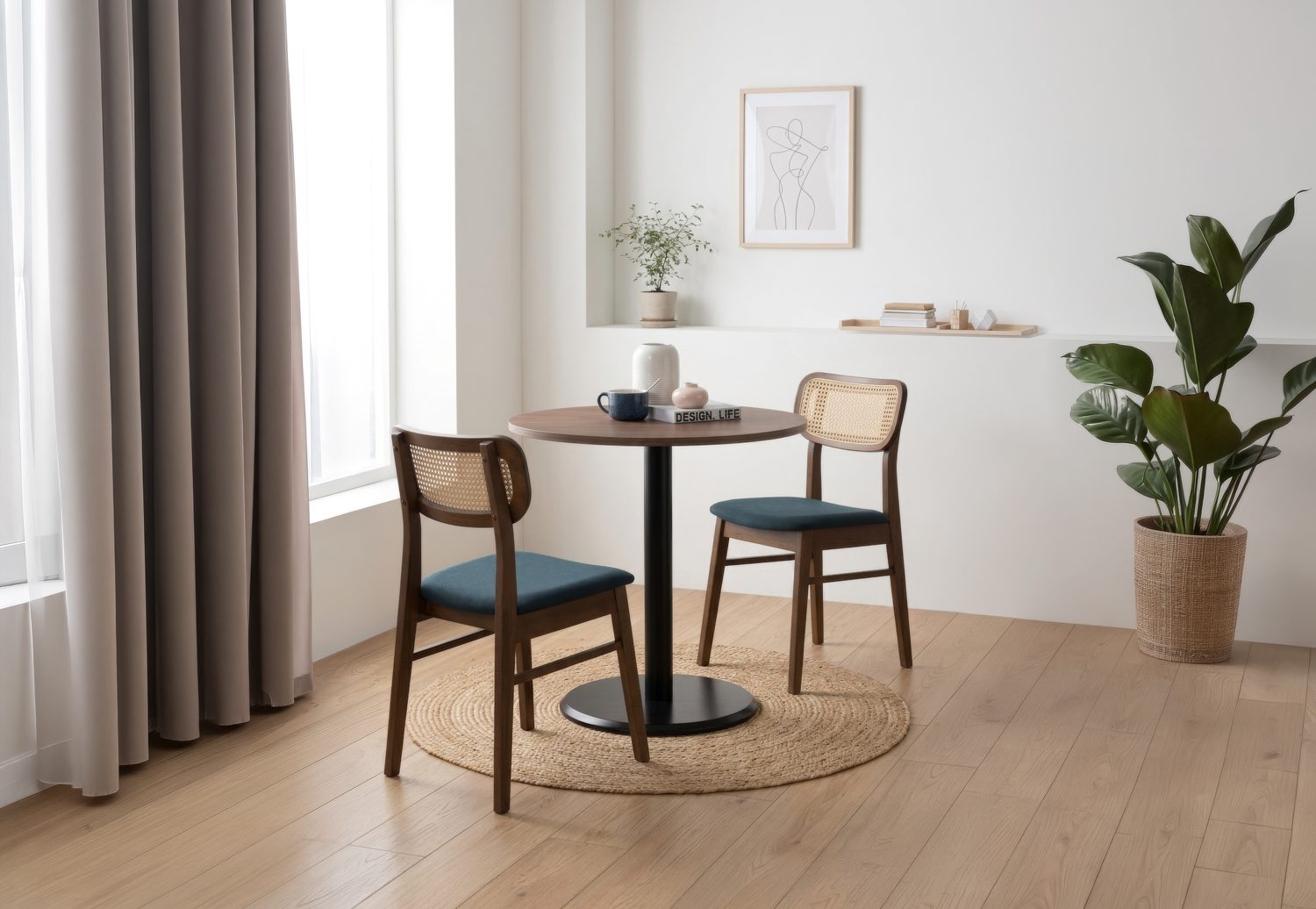 142008_s1 Runda Ø70cm Round Dining Table