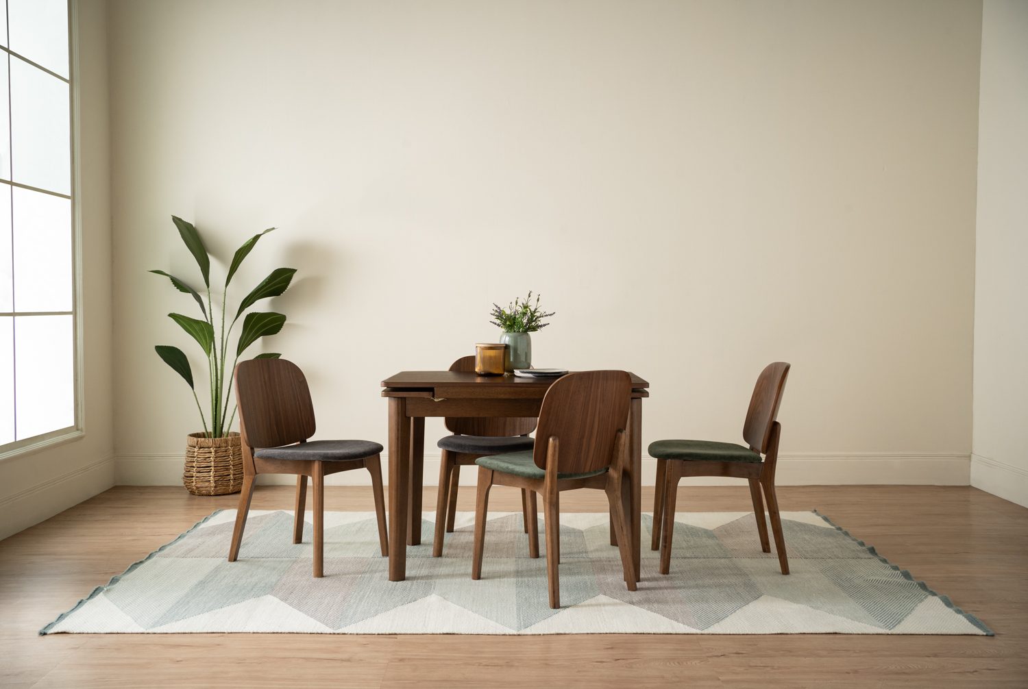 146164_s7 Toffer 800 X 1200+300+300 Ext Dining Table