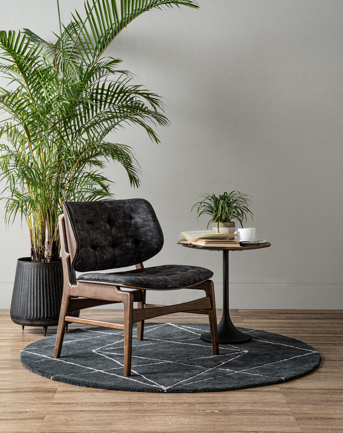 231325_s1 Heath Lounge Chair