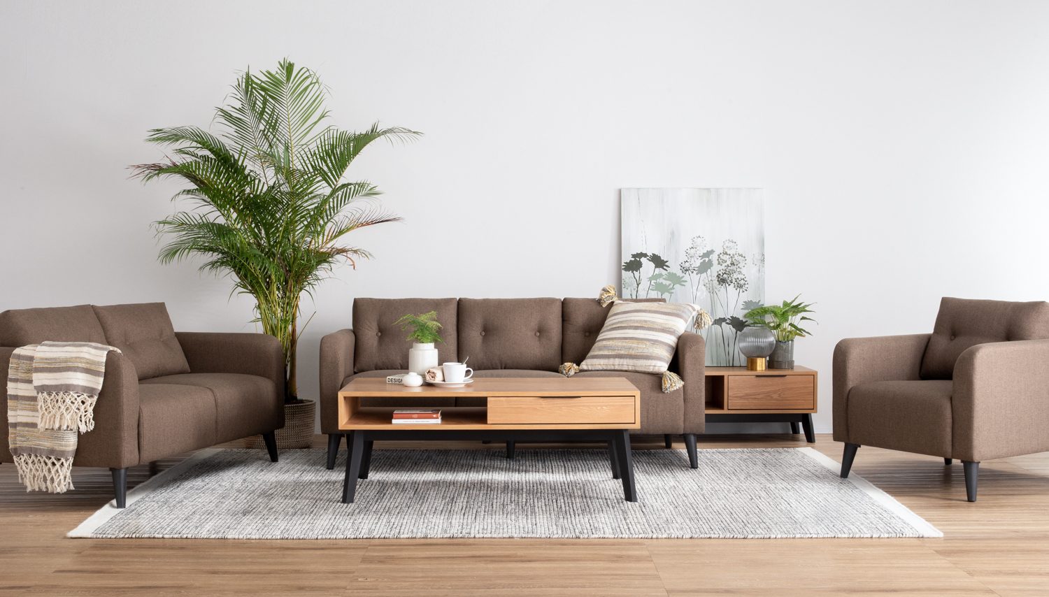 232123_s1 Living room furniture