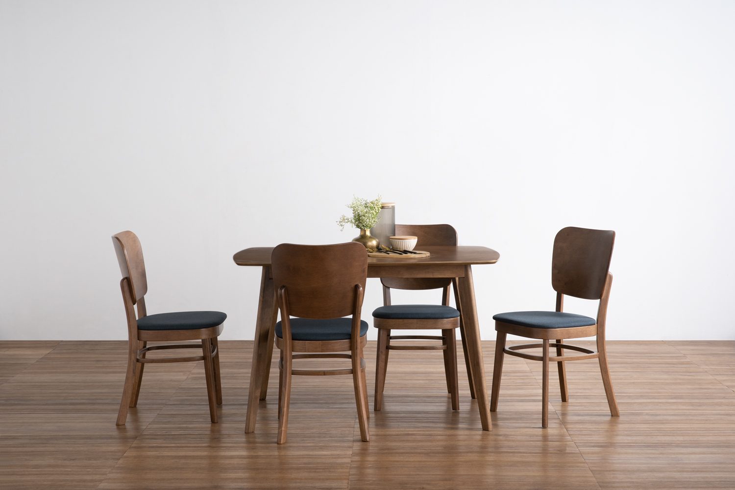 241403_s1 Beverly Dining Chair - Cocoa/Navy