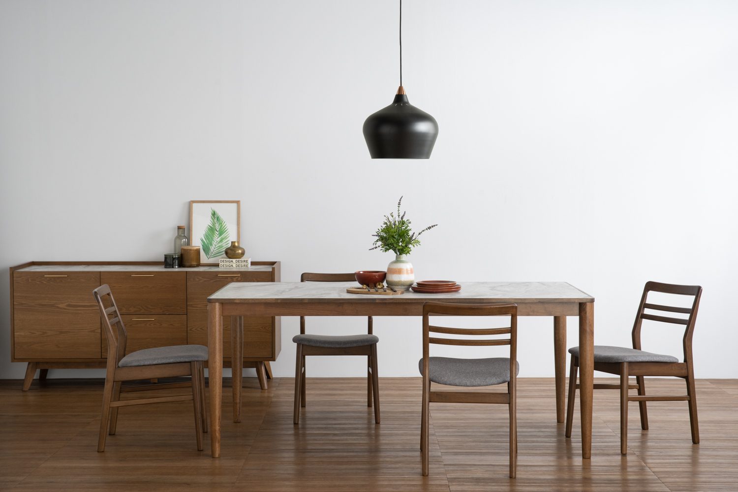241513_s1 Bonnie Dining Chair