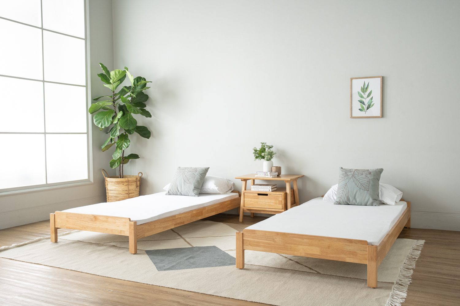 653030_s1 Hilo Single Bed With 1900mm Side Rail