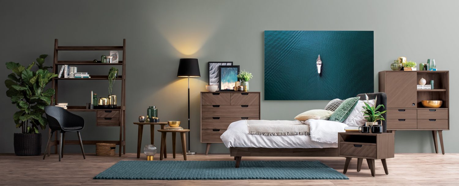 655034_s1 Torrell Queen Bed With 1900mm Side Rail