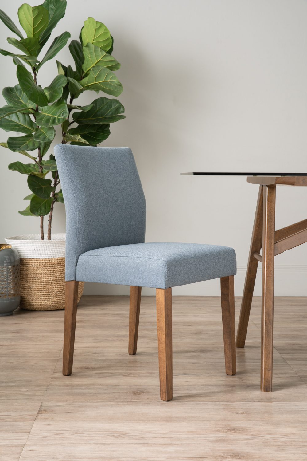 K14033_1 1+6 Koen Dining Table With Ladee Dining Chair